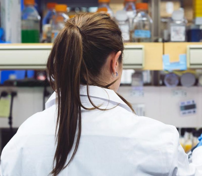 woman-scientist-doing-experiment.jpg